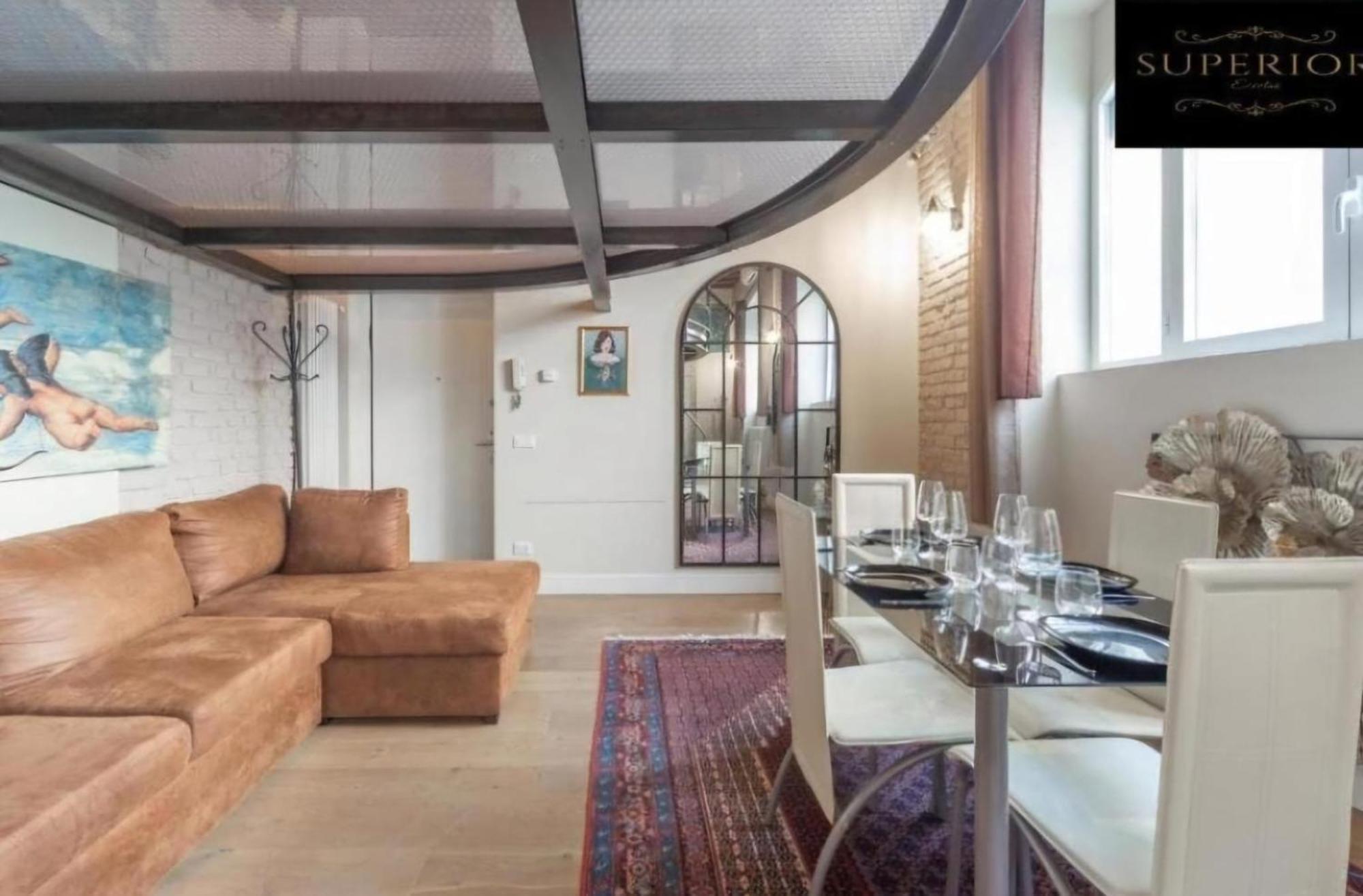 Eccelso Lägenhet Milano Exteriör bild